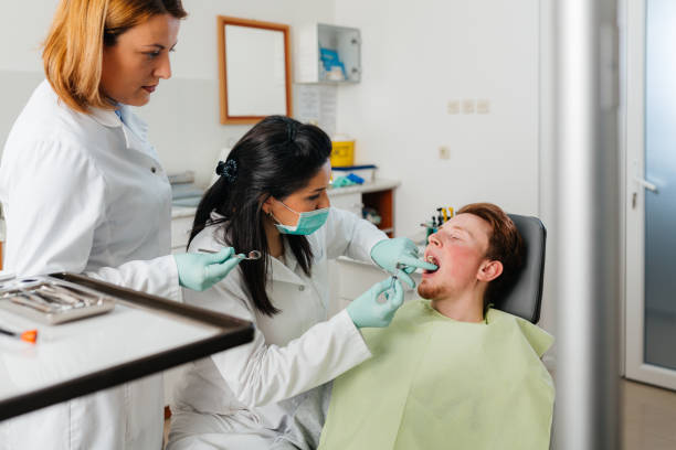 Best Weekend Emergency Dentist in Valley Forge, TN